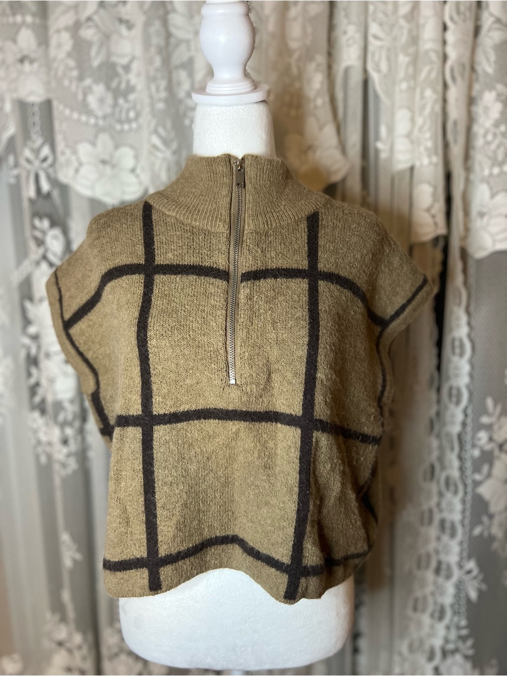 Noisy May Taupe & Dark Brown Plaid Half-Zip Turtleneck Sweater Cottagecore